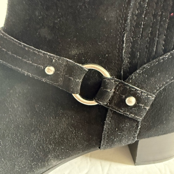 Essex Lane Black Ankle Booties with Suede Finish - Picture 4 of 16